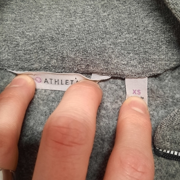 ATHLETA (XS) Gray Half Dome Half Zip Pullover Sweatshirt - Picture 6 of 8